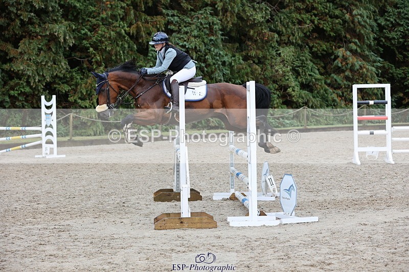 250829A-120257-01543 - Cls 7 British Novice and 90cm