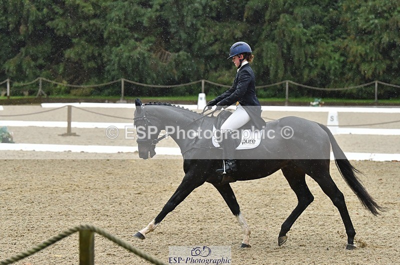 231018-145216-00657 - 004-CARTOON.HERO-Sophie.Wildern-DR