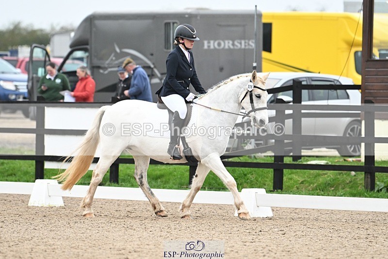 241103-101541-00300 - Intro 3 - 9.40 to 10.40