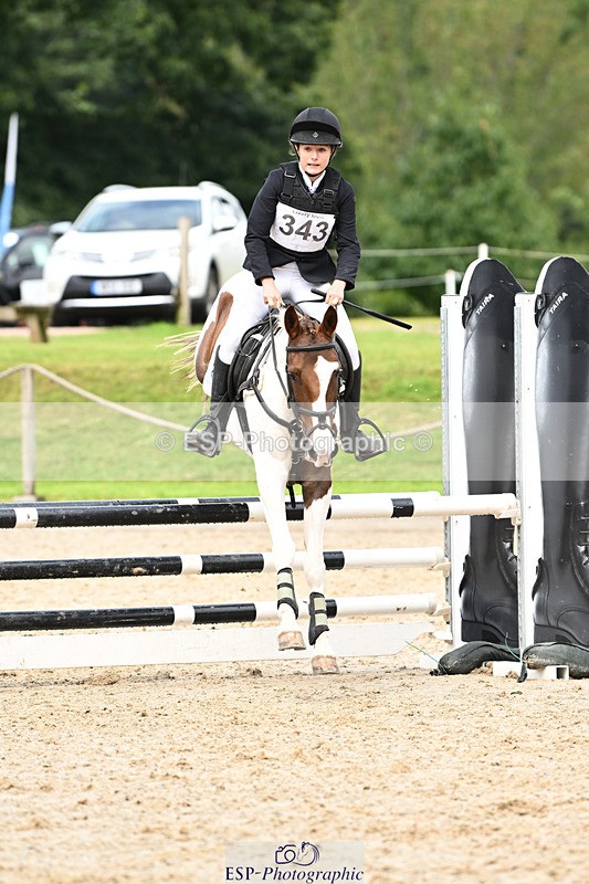 240824X-124120-25575 - 70cm Jump Off