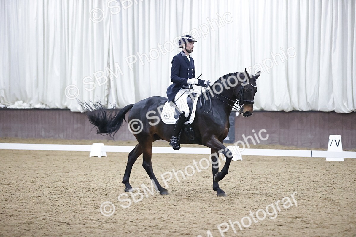 SBM_009078 - Class 16-17-19-21 - ADV 101-FEI PSG-FEI INT I-GP