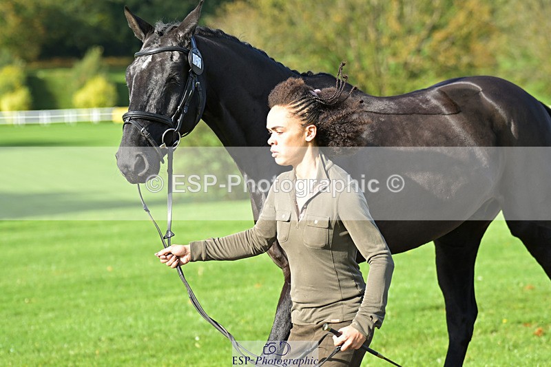 241023-130535-00068 - 052-Lydia.Heywood-JUST.THE.BISCUIT