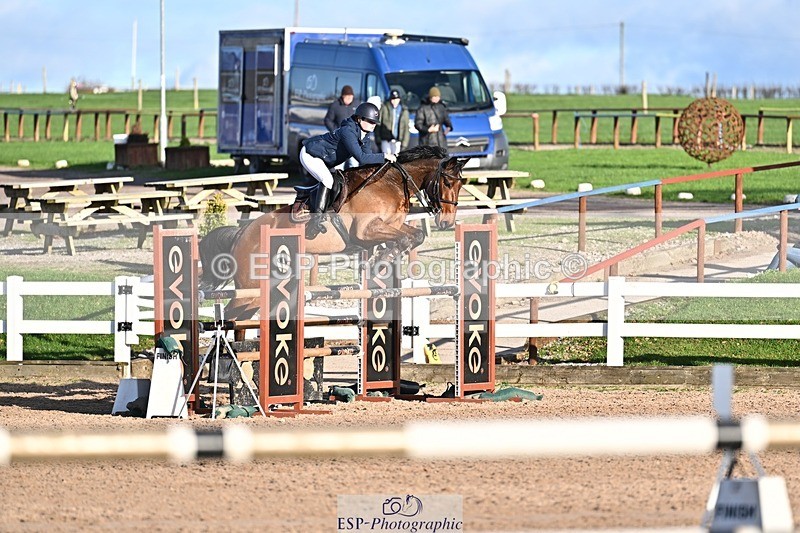 251119-141143-00517 - Cls 5 Foxhunter and 1.20m Open