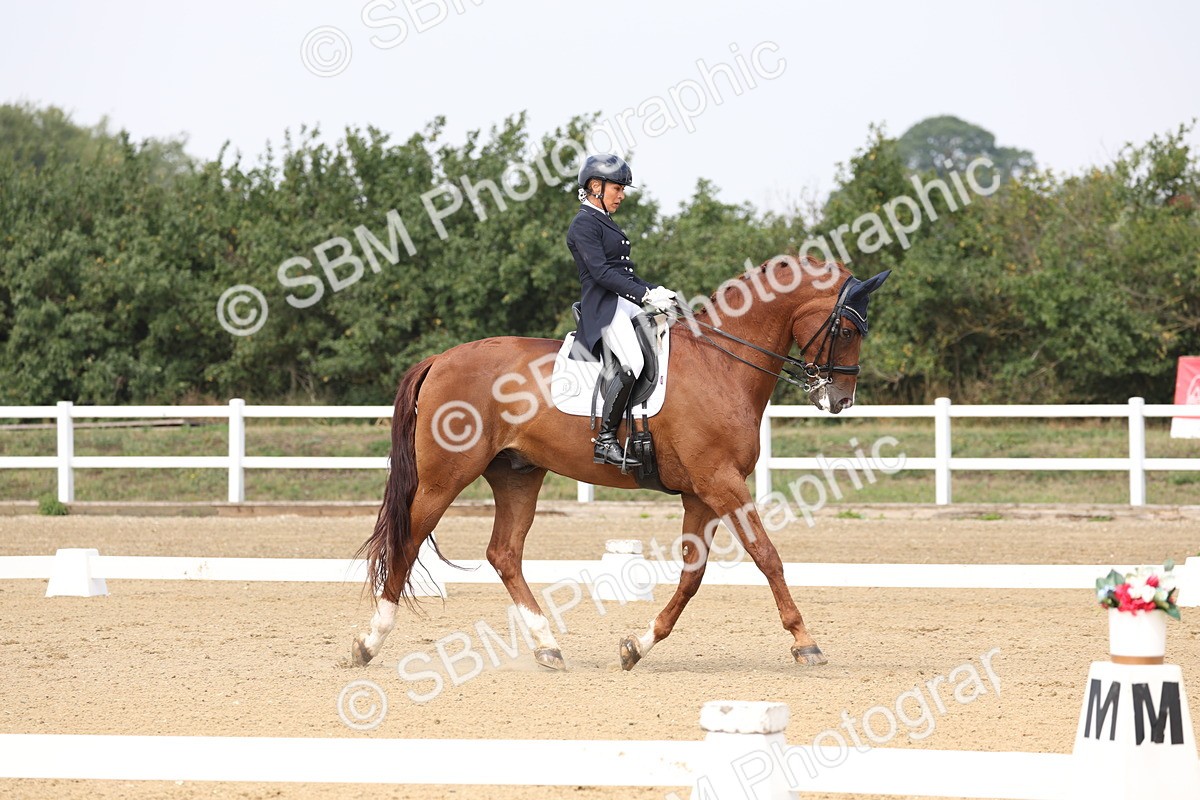 SBM_007228 - Class 9 - FEI INT I - 13.37-14.33