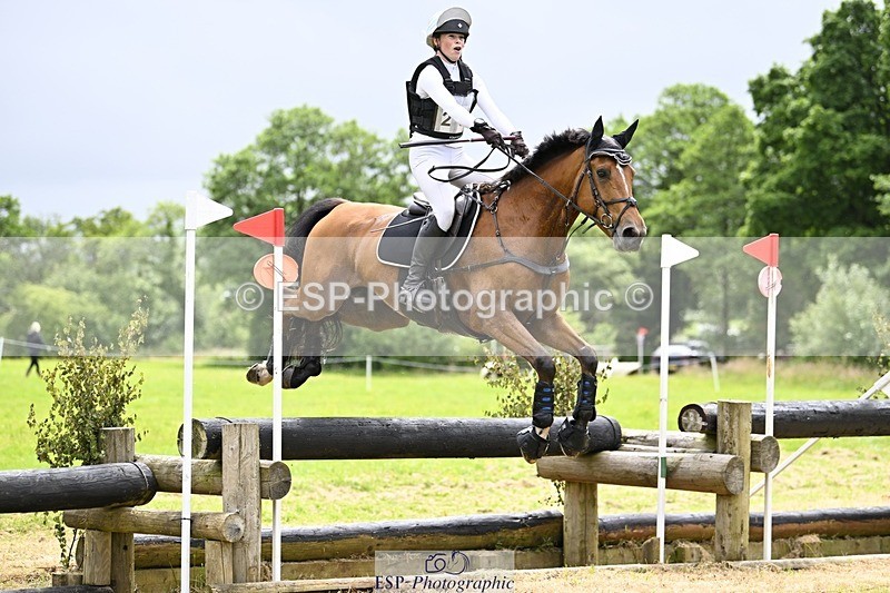 240623-101455-00991 - BE 90 XC 09-35 tro 10-30