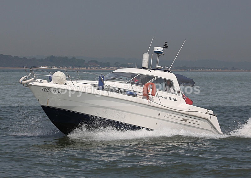 140517 TIFFY TOO SEAWINGS 305 WT7A0821 - Motorboats - Hardtop