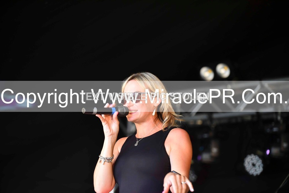 SH4_0762 - Lisa Winwood
