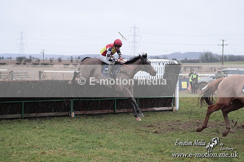 PtP 260125 868 - Cocklebarrow Point-to-Point racing with the Heythrop Hunt 26/01/25