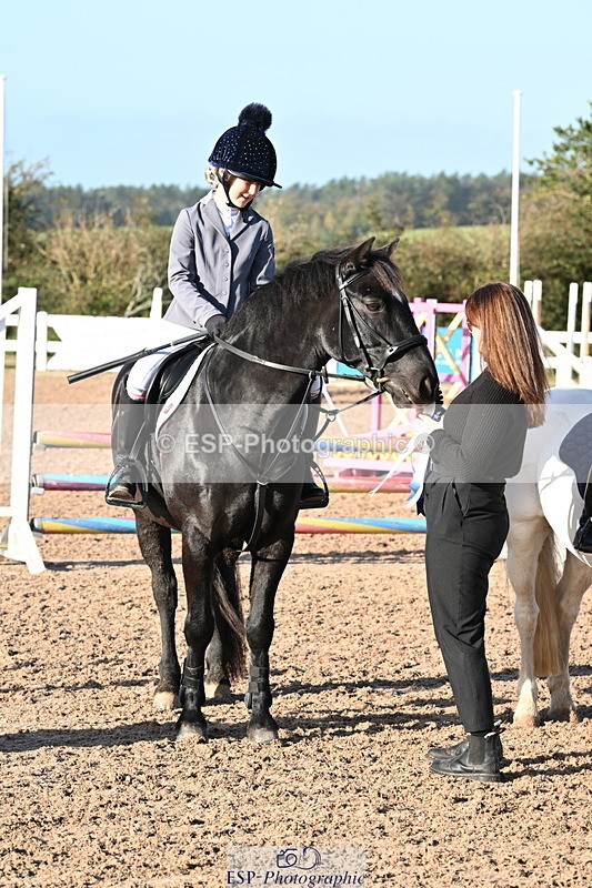 241026A-103242-00172 - SAT Cls 3 Pony Intro 70cm