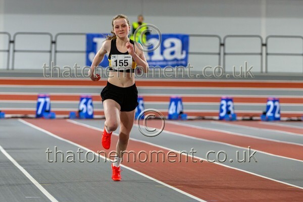 Age26SUN-927403 - Track Female