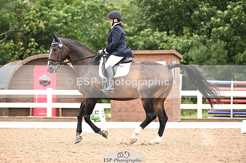 240815A-132836-01531 - 205-Donna.Boyd-Vagebond.vd.Withoeve.Z