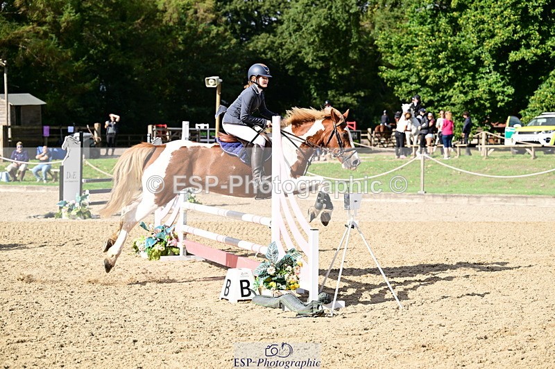 260905A-100747-00516 - Cls 02 AB 80cm   Snr & Jnr