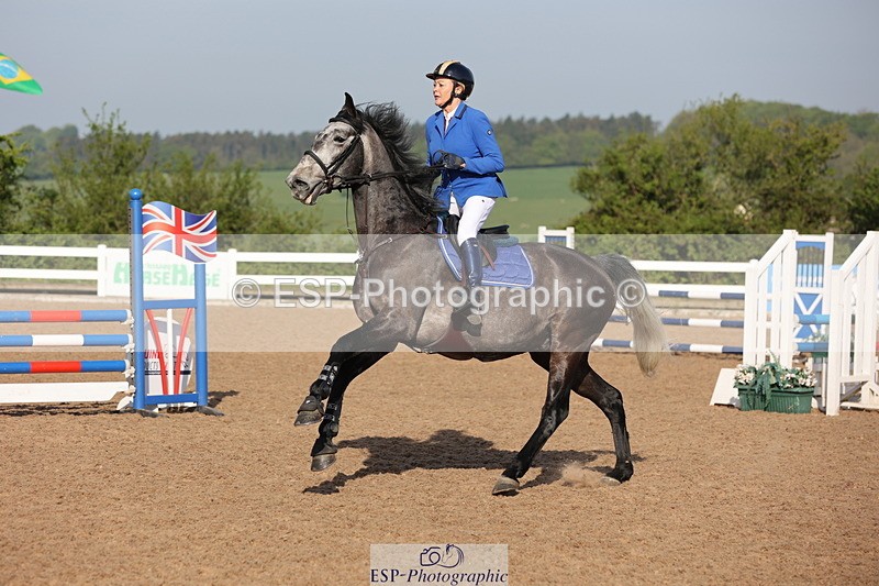 240510A-083246-04286 - Cls 13 British Novice and 90cm Open