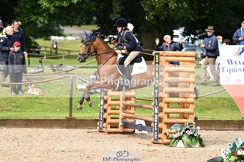 240824X-110938-25110 - 70cm Round 2 10.30 to 12.10