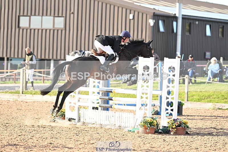 240913A-173726-05432 - Cls 19 Snr 1m Open Speed Derby