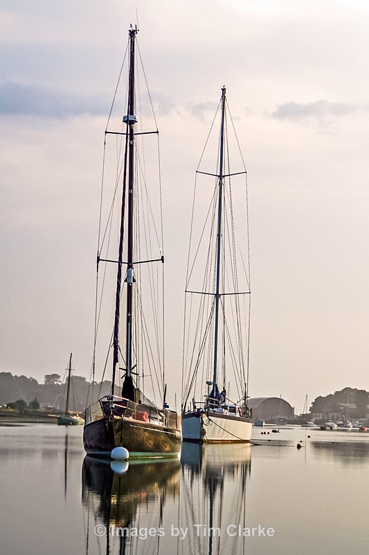 Early Morning at Cowes 106121 - Seascapes