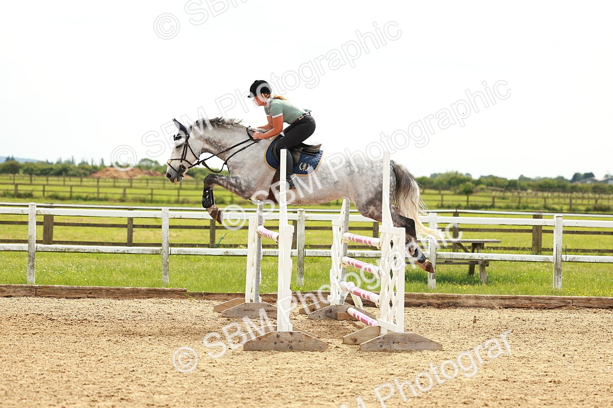 SBM_002246 - Class 4 - Senior Newcomers - 1.10m