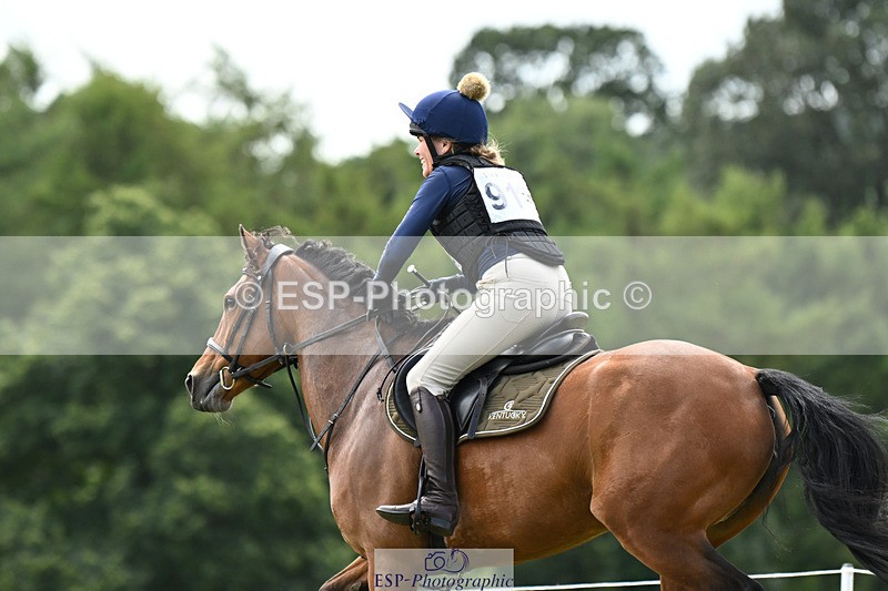 240825X-130729-33487 - 70cm XC 12.00 to End