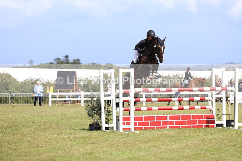 3E7A2936 - Class A: Showjumping Senior Open 1.25