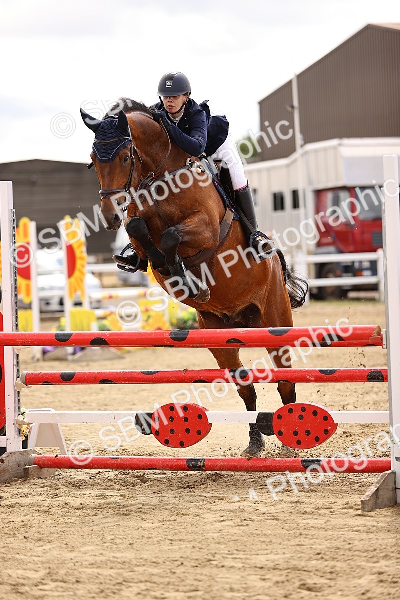 SBM_013381 - Class 14 - Senior Discovery - 1.00m Open