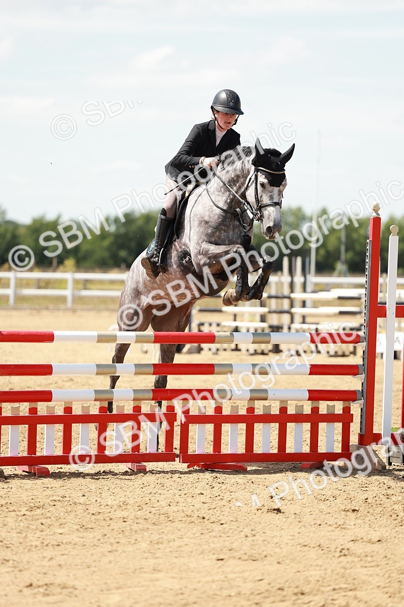 SBM_007474 - Class 3 - Senior Newcomers - 1.10m Open