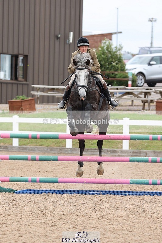 250625-125819-00802 - Cls 4 Newcomers and 1.10m Open