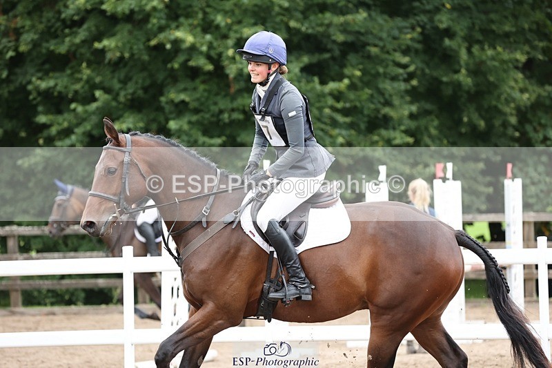 240803-114522-02465 - 077-Georgie_Selley-VICARSTOWN_VICTOR