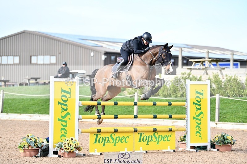 260313-140904-02035 - Cls 3 + 4 Snr Foxhunter and 1.20m Open