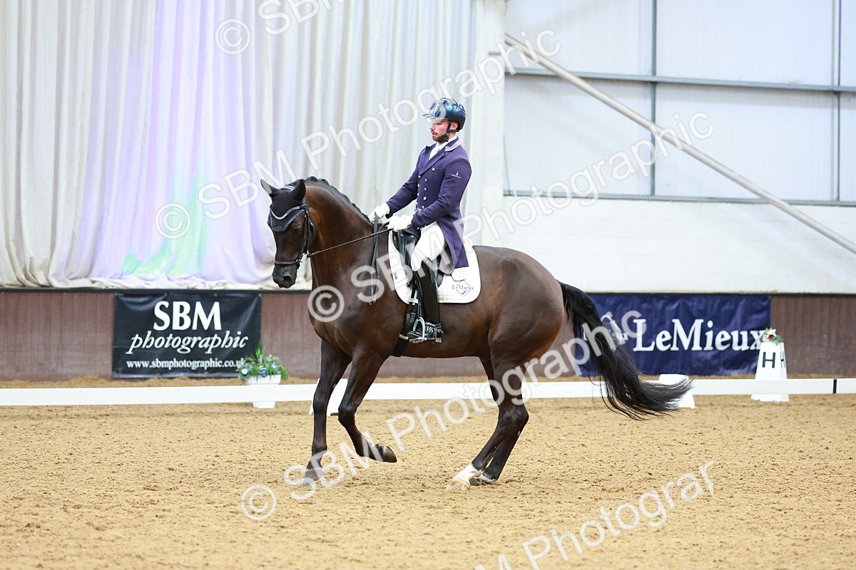 SBM_007829 - Class 9 - FEI INT II - 16.54.17.57