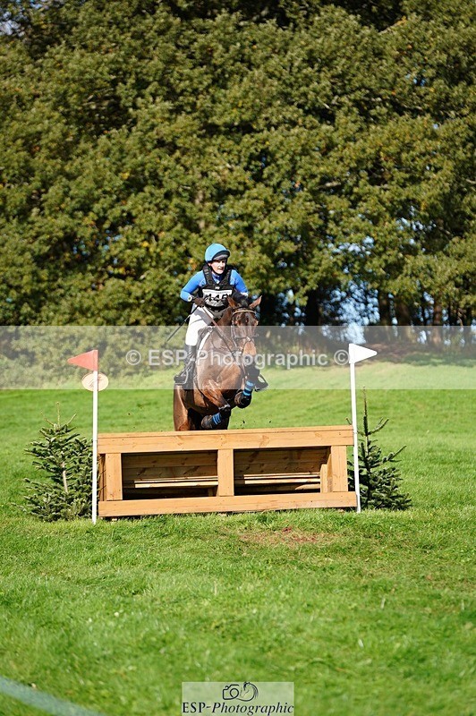 241026-125216-13570 - 445-Danielle.Burnford-ULTRA.LIGHT