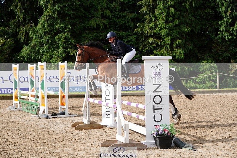 250613A-083820-00981 - Cls 8 85cm Schooling Round