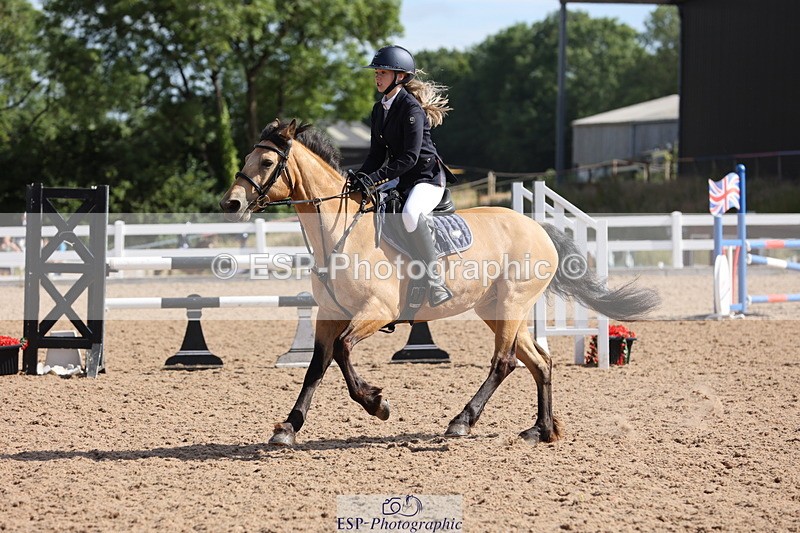 240629A-094049-03775 - Cls 17 Discovery and 90cm Open