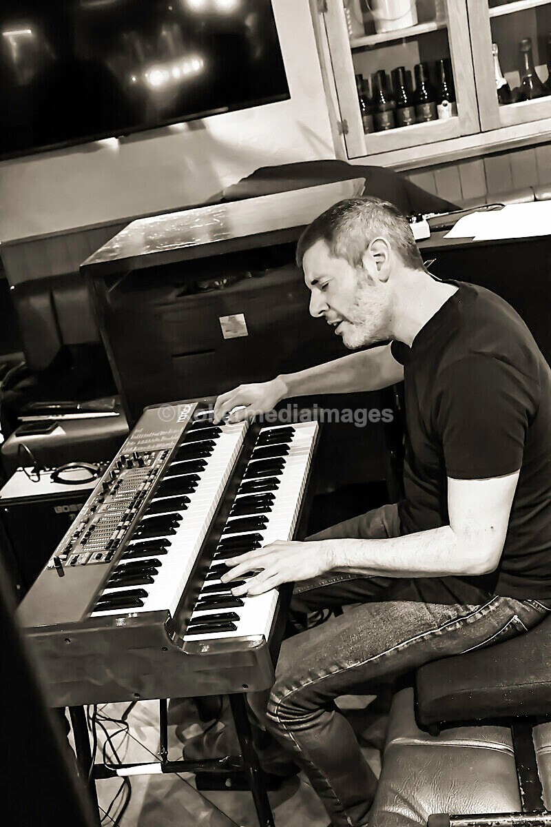 Derek Nash Dec 2025-19 - Derek Nash and Jonny Henderson Trio