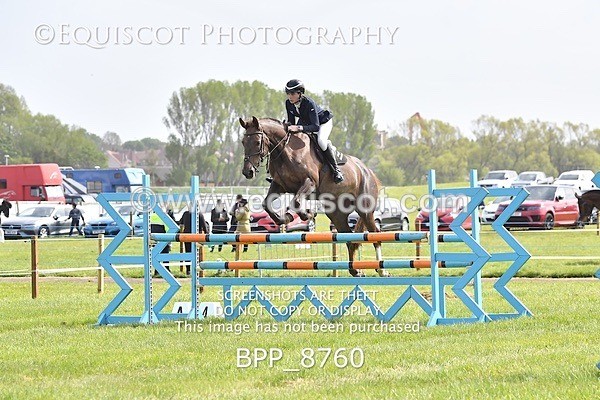 BPP_8760 - CLASS 2 The RHS Equikro Equestrian Classic Championship Qualifier (1.20m)