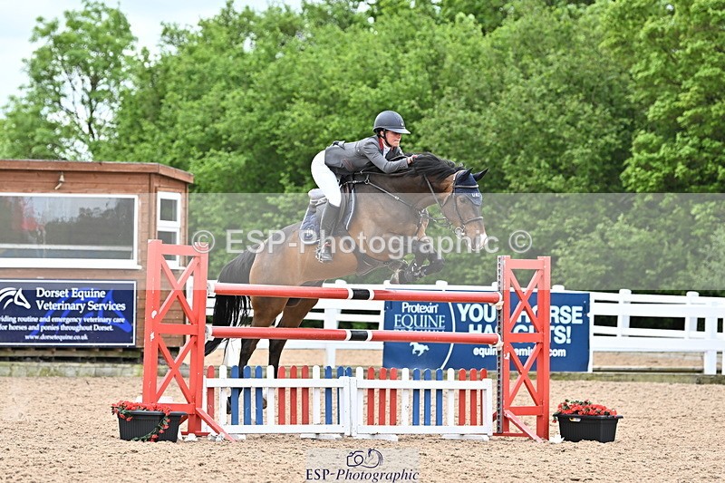 240523A-140109-02001 - Cls 5 National 1.30m