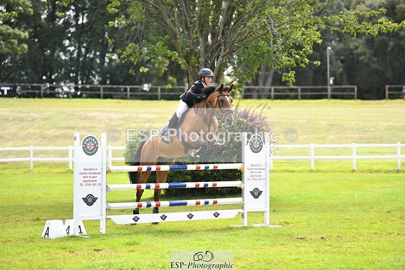 230712-104228-22103 - Cls 50 Foxhunter & 1.20m Open