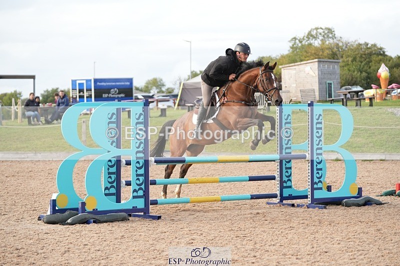 250902-181708-00738 - 90cm