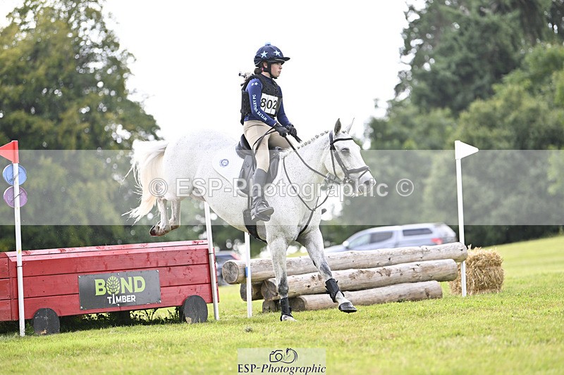 240825X-135612-34504 - 80cm XC 13.30 to 14.30