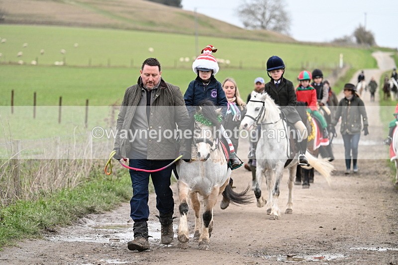 WJ7_1334 - Walk Home