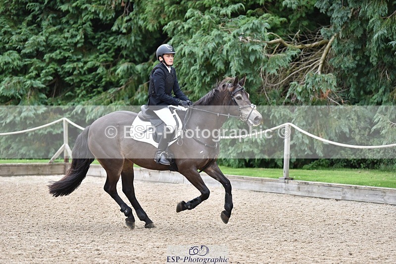 240802-102422-00825 - 70cm Round 1