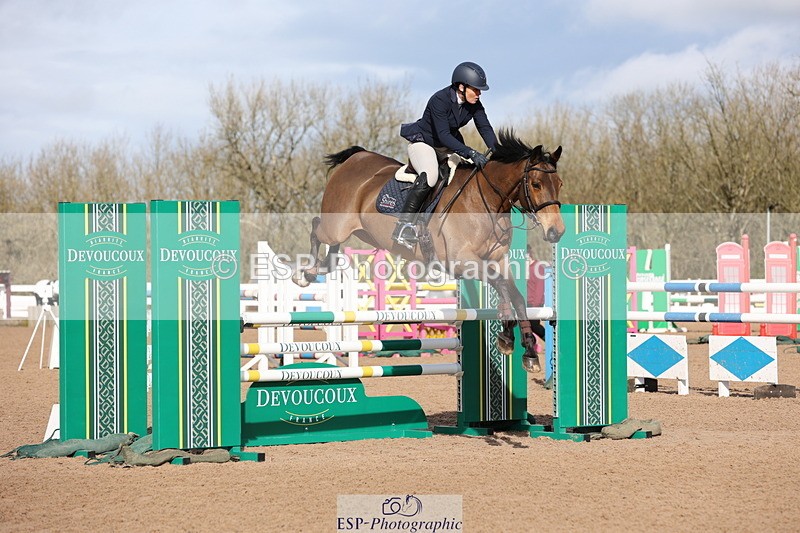 240223A-120241-01048 - Cls 4 Snr 1.05m Open