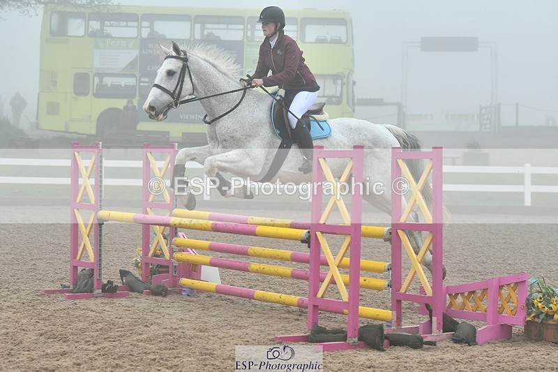 230505A-091244-02983 - Cls 13 British Novice