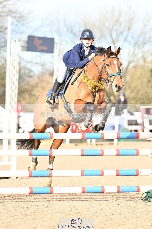 241208-130430-01685 - Cls 21 Newcomers and 1.10m Open