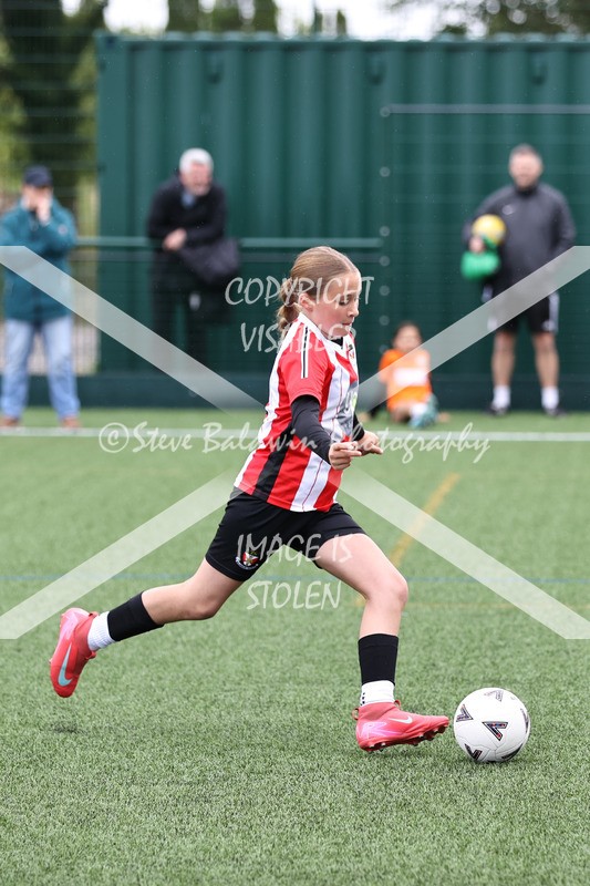 1DX31499 - Sat 6th U12 Girls