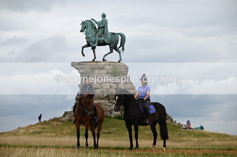 DSC_5440 - Time at Statue 11:46 to 12:16