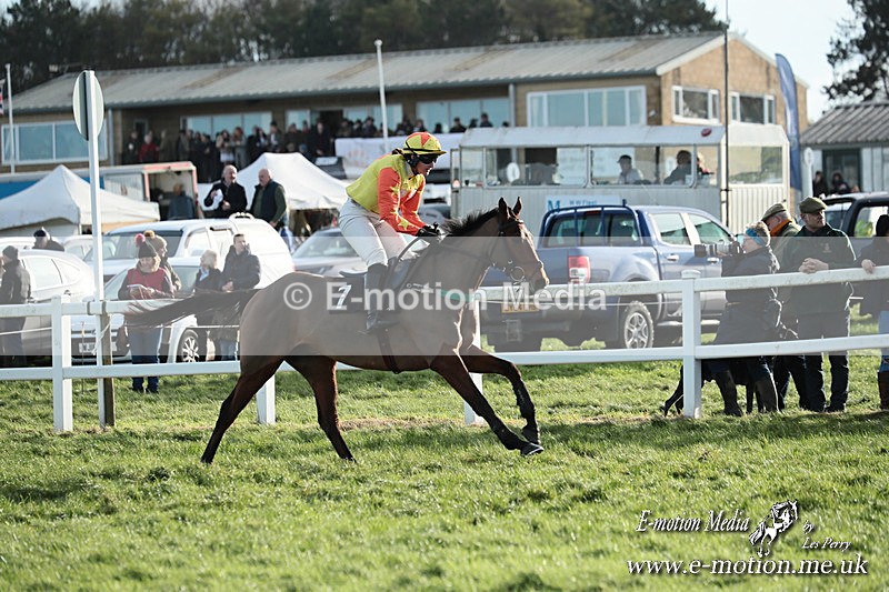 PtP 141225  1392 - New Forest Hounds PtP Larkhill 14/12/25