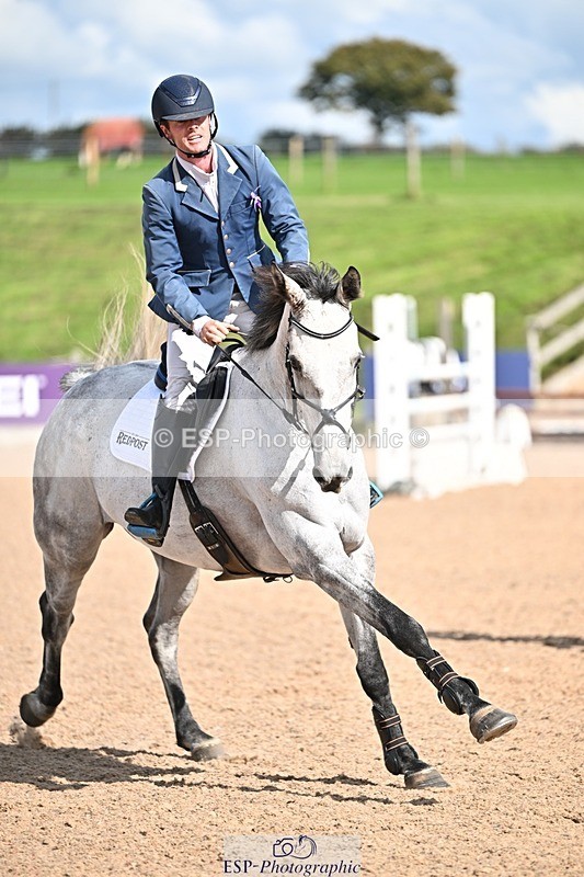250924-134953-00468 - Cls 6 Foxhunter and 1.20m Open
