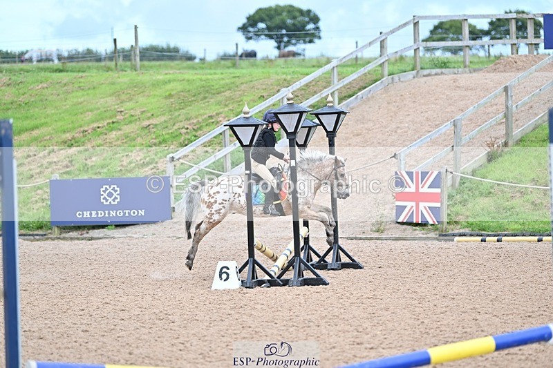 240813-151745-00038 - Clear round & 60cm