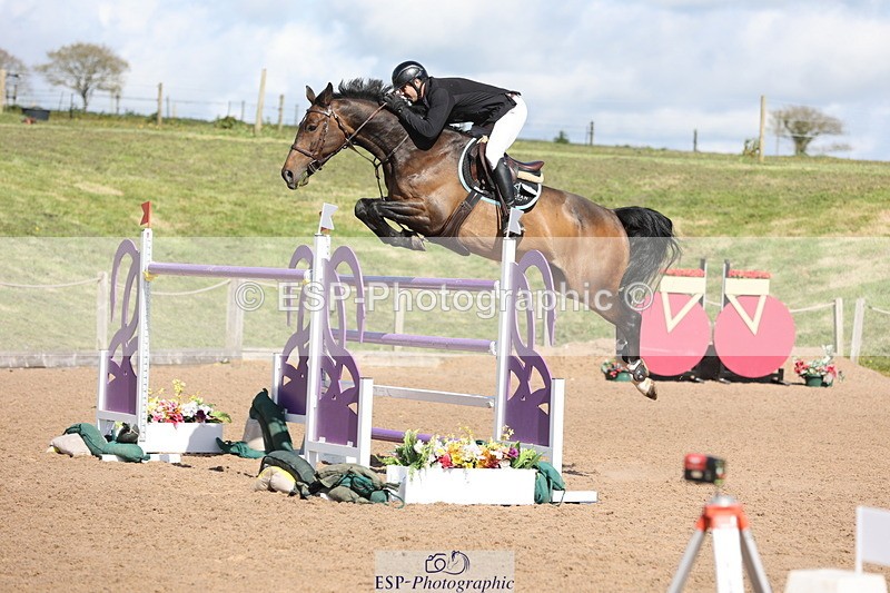 240419A-154416-08905 - Cls 10, 2 Star Big Tour 145cm  15.45 to 16.35 break