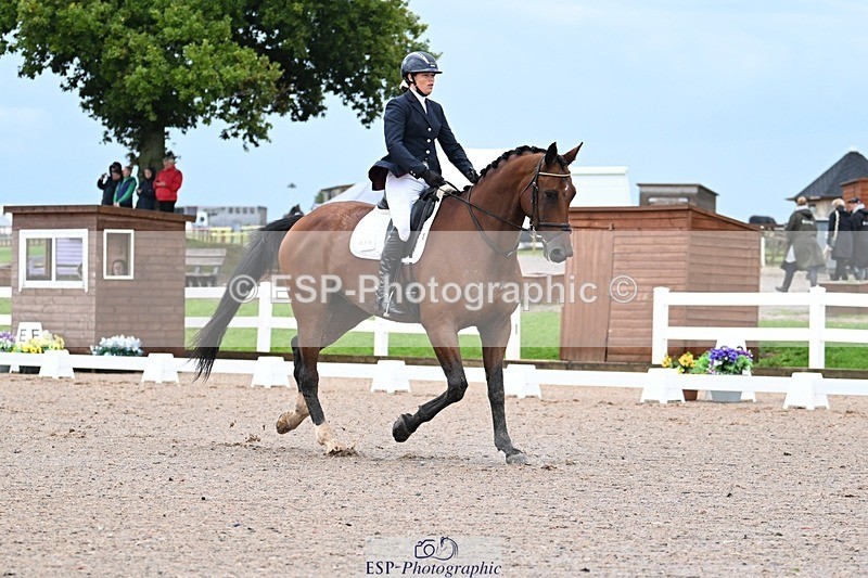 250907-104456-06966 - 019-Loretta.JoynsonOjengel.CVH